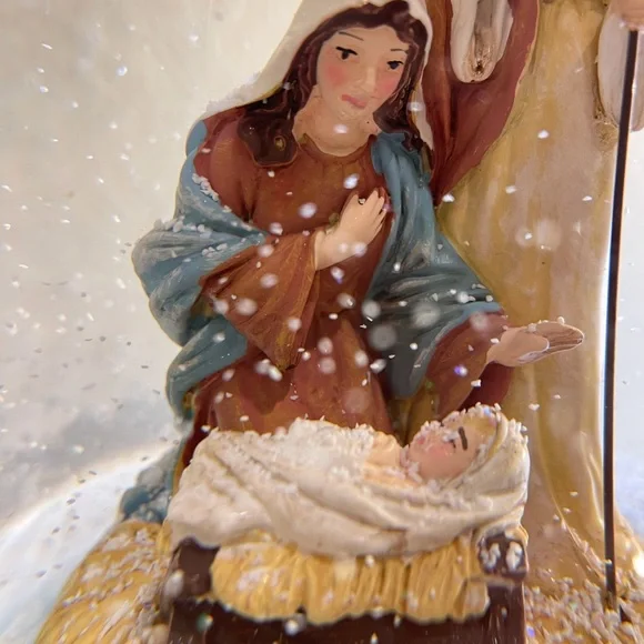 Christmas Holy Family Water Globe / XXL